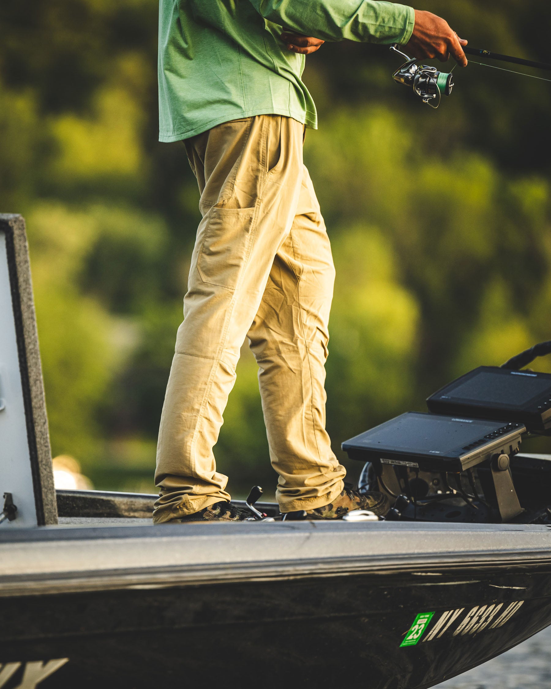 Mens Lightweight Fishing Pants for Sun Protection