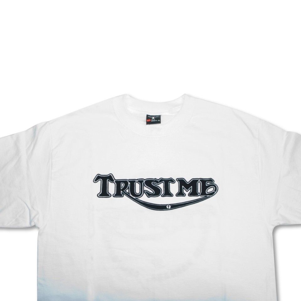 Vintage Red Line Triumph Logo T-Shirt White 100% Cotton
