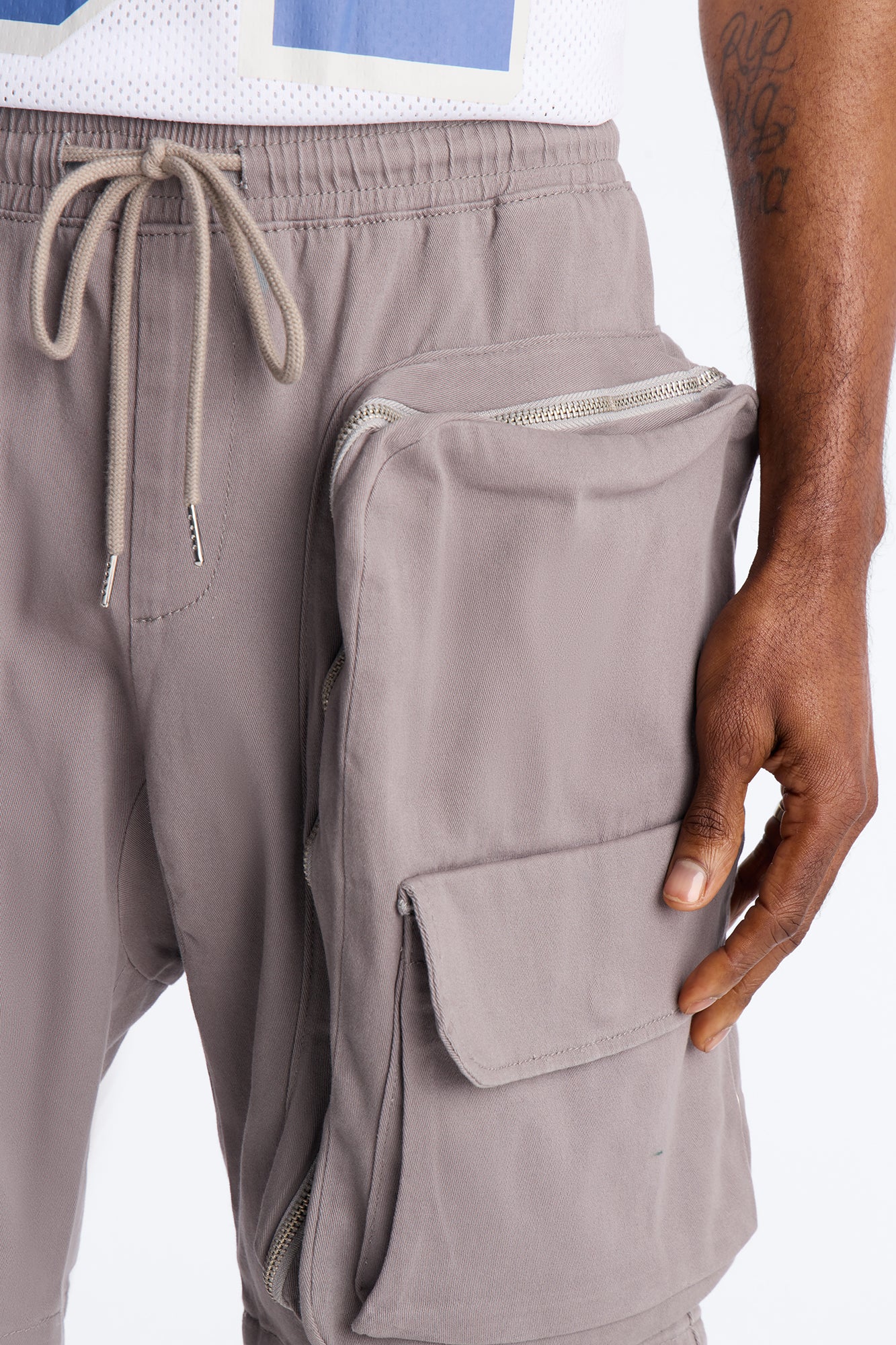 Oversized Maxed Out Utility Pocket Short - Grey