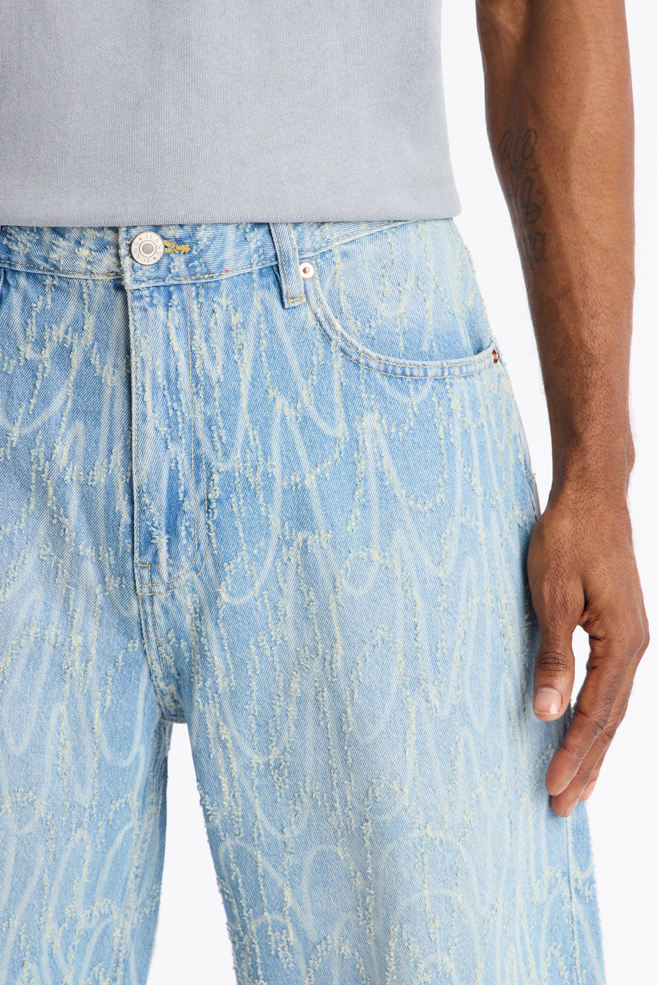 Relaxed Swervin Distressed Denim Short - Light Blue Wash